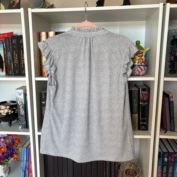 Women's Black and White Top - Picture 2 of 4